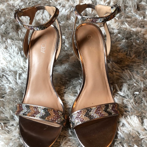 Abound rhinestone heels 8 1/2 - Picture 2 of 5